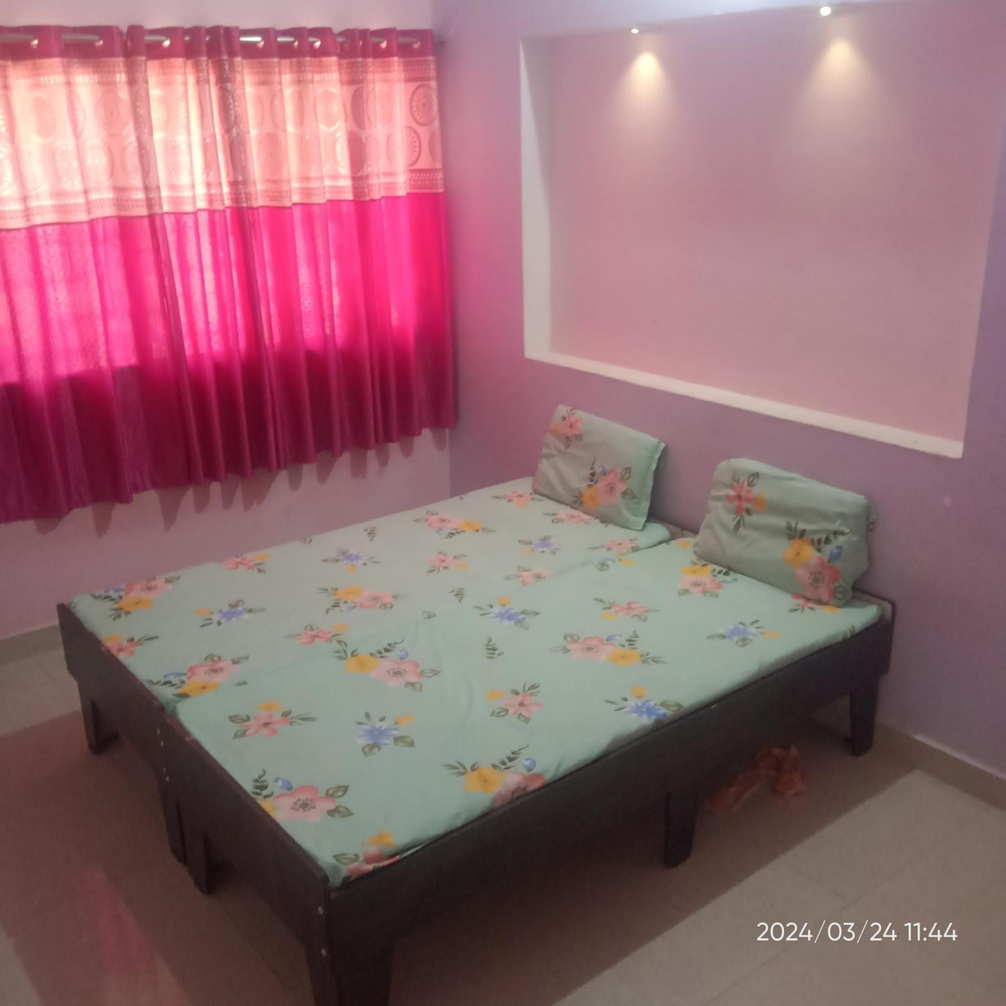 Dwarka Home Stay Camera foto